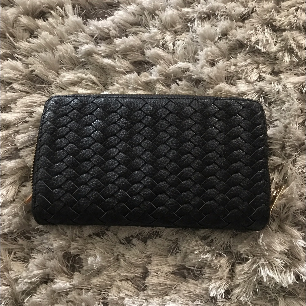 Neiman Marcus black leather wallet