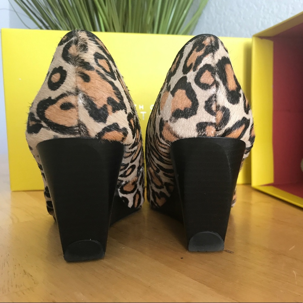 Shoes - Picture 3 of 3