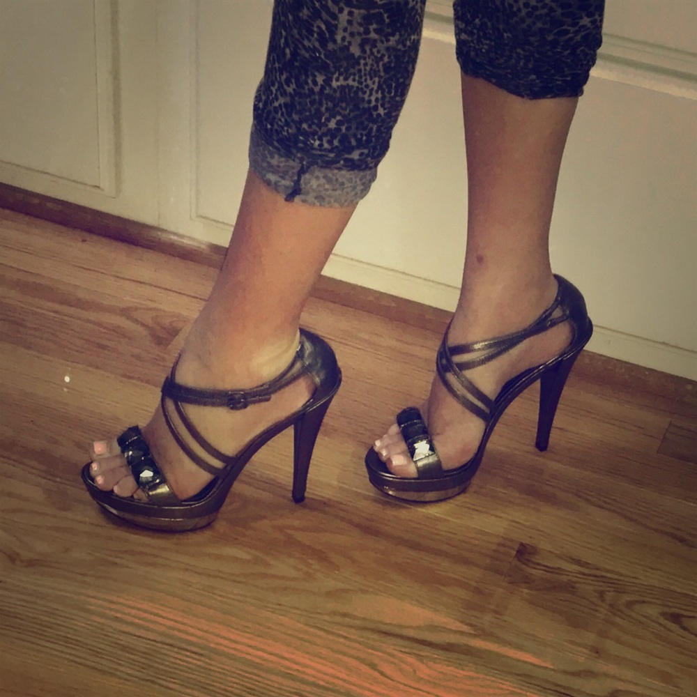 Pelle Moda  5" Platform  Open-Toe  Heels  Sz  7.5