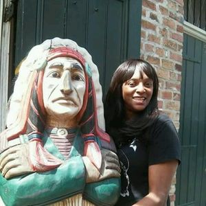 Meet your Posher, Paula