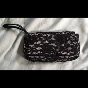 Lace wristlet