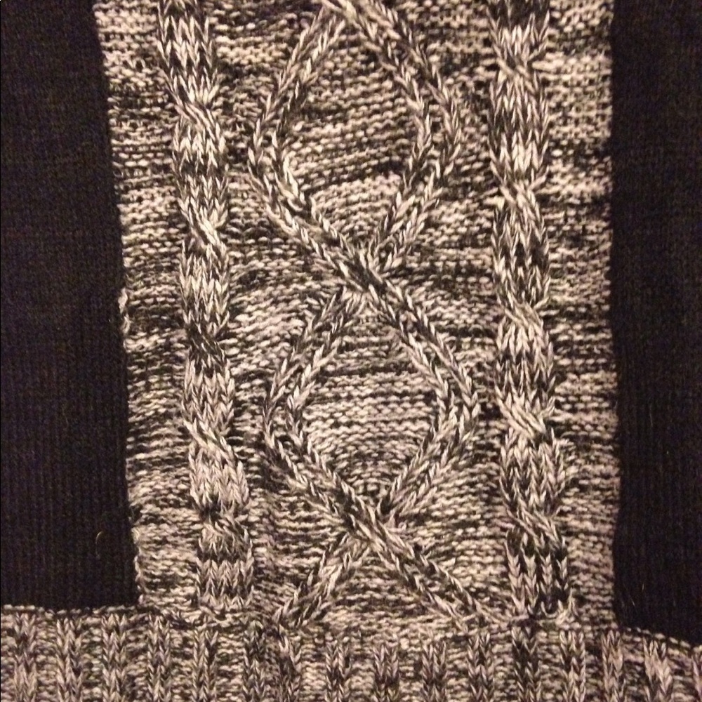 Cowl neck tunic sweater - Picture 2 of 2