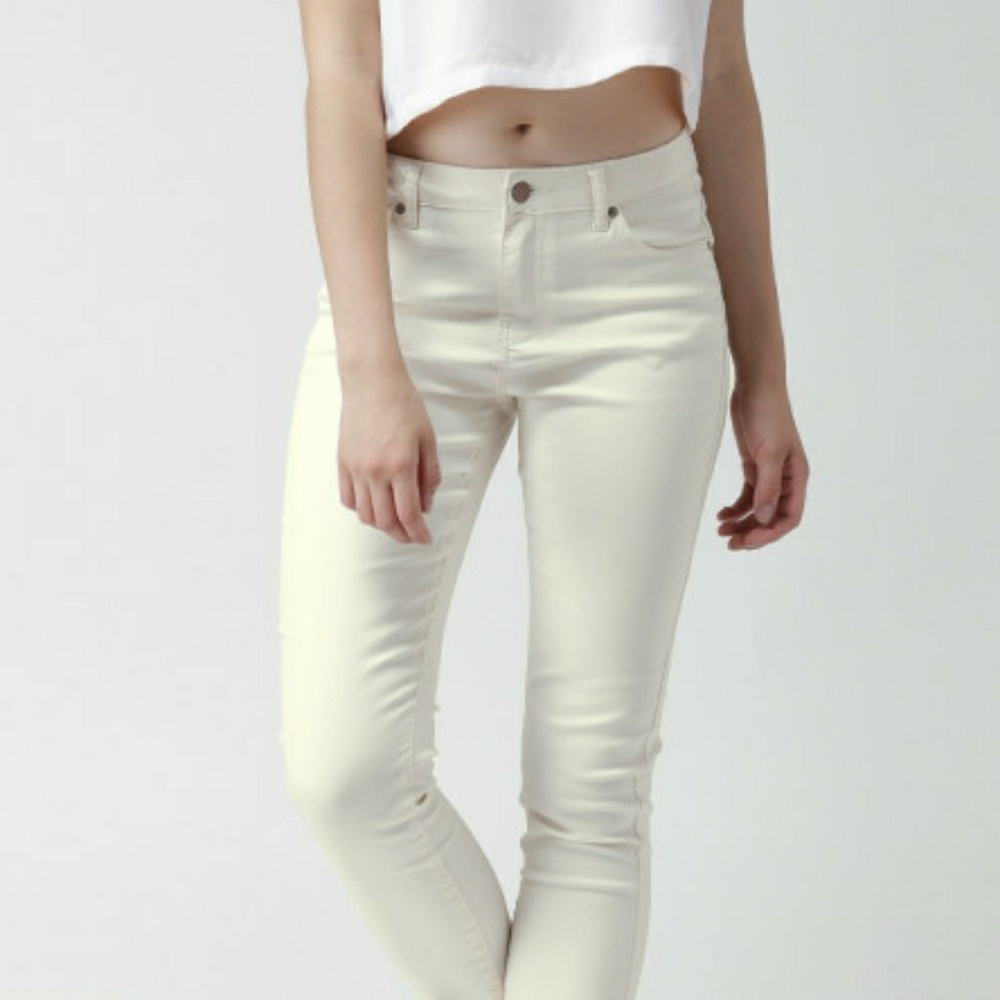 Forever 21 mid rise skinny jeans