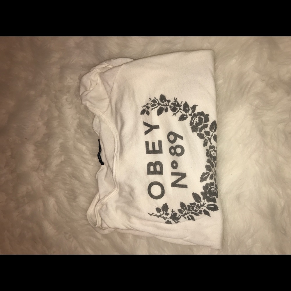 Obey shirt