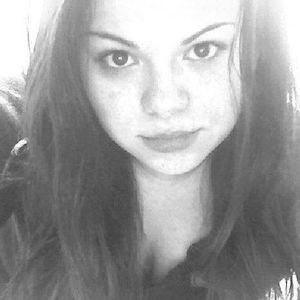 Meet your Posher, Scheila