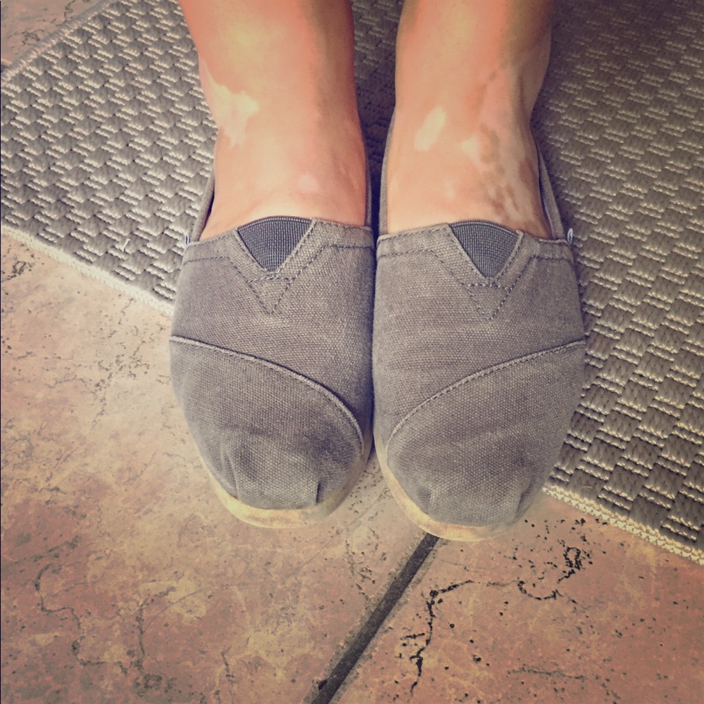 Women's classic toms - gray