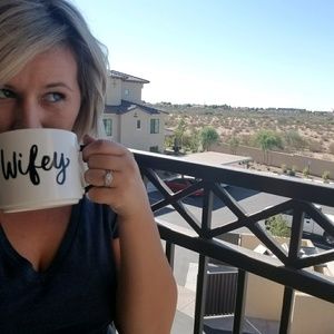 Meet your Posher, Sally