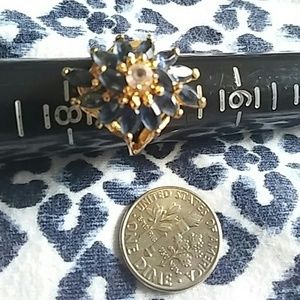 14K Gold Blue Sapphire Ring!