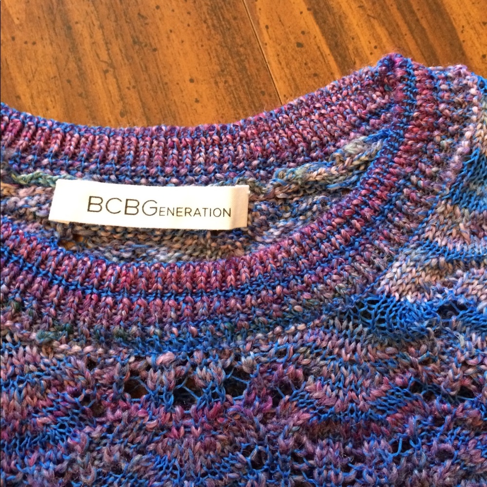 Women's sweater top