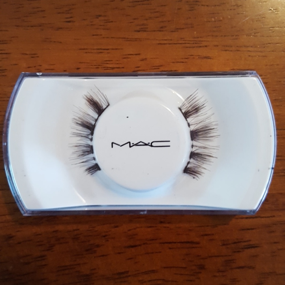 BNIB MAC Lashes
