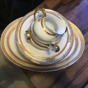 24 karat gold plated dinnerware 13 piece