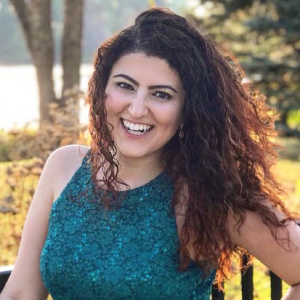 Meet your Posher, Hadieh