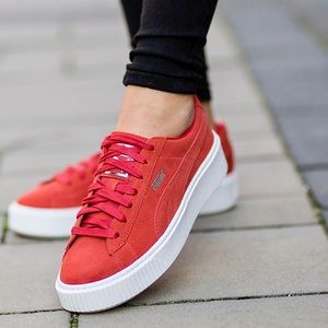 Cherry Red Platform Pumas, size 8 NIB