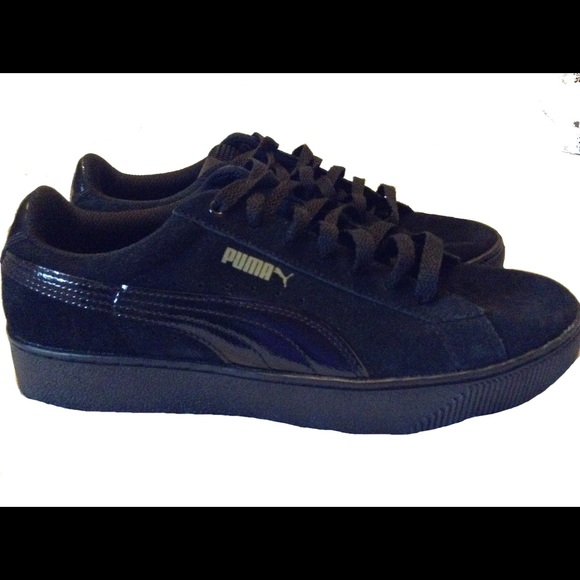 Puma Shoes - Women's Puma's size 9