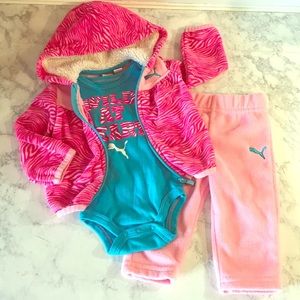 🐆Puma pink & blue fleece hoodie outfit
