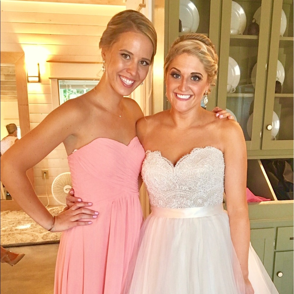 Meet your Posher, Emily