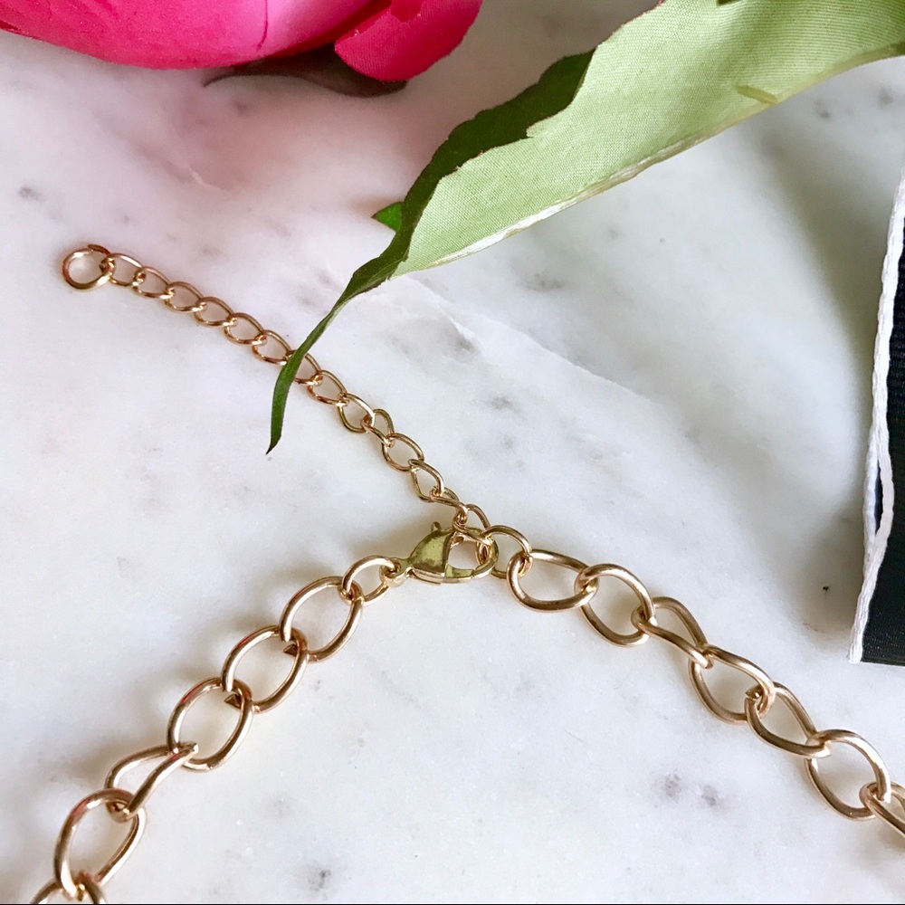 Tortoise & Enamel Statement Necklace - Picture 5 of 6