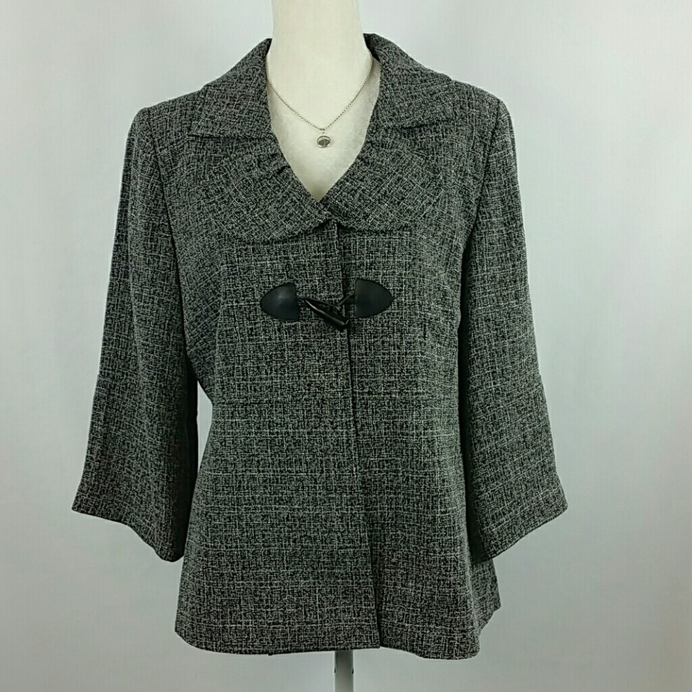 Metro Style woman's blazer