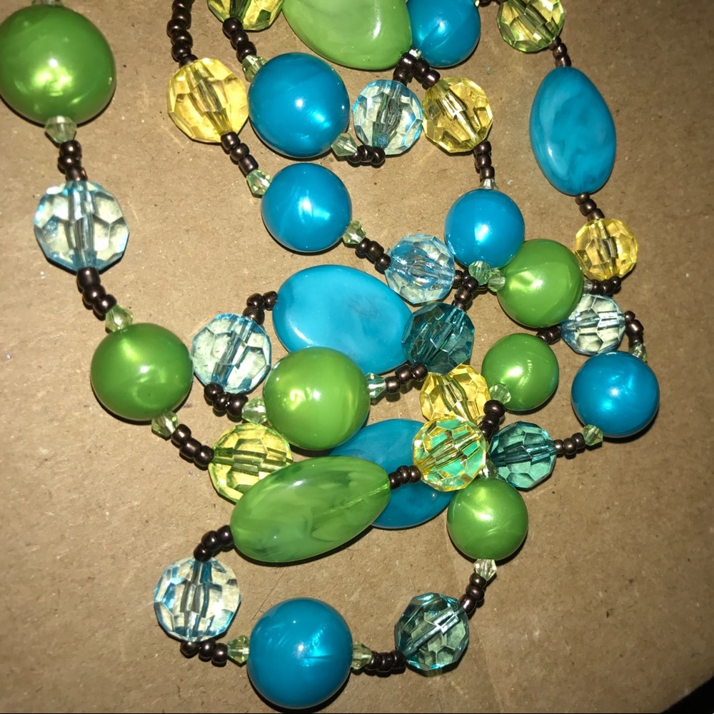 Beaded necklace