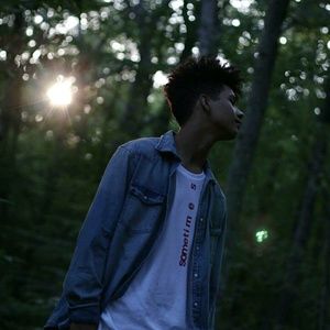 Meet your Posher, Jeremiah