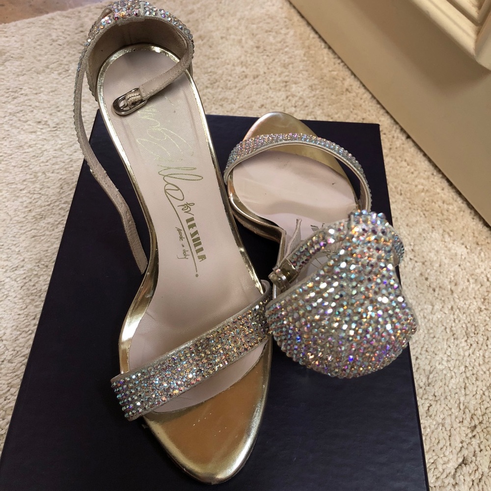 Lesilla ankle strap high heels W/Swarovski crystal