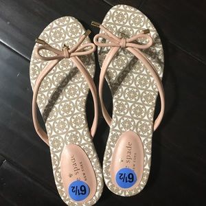 New Kate spade Sandler with out box 6.5