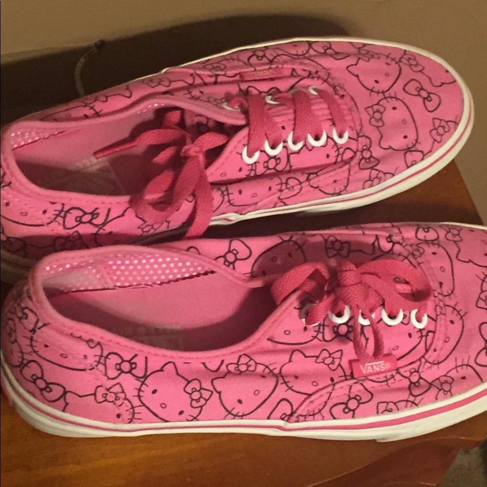 Hello Kitty Vans