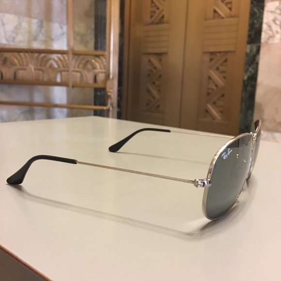 Ray-Ban Mirror Aviator Sunglasses (unisex) - Picture 3 of 8