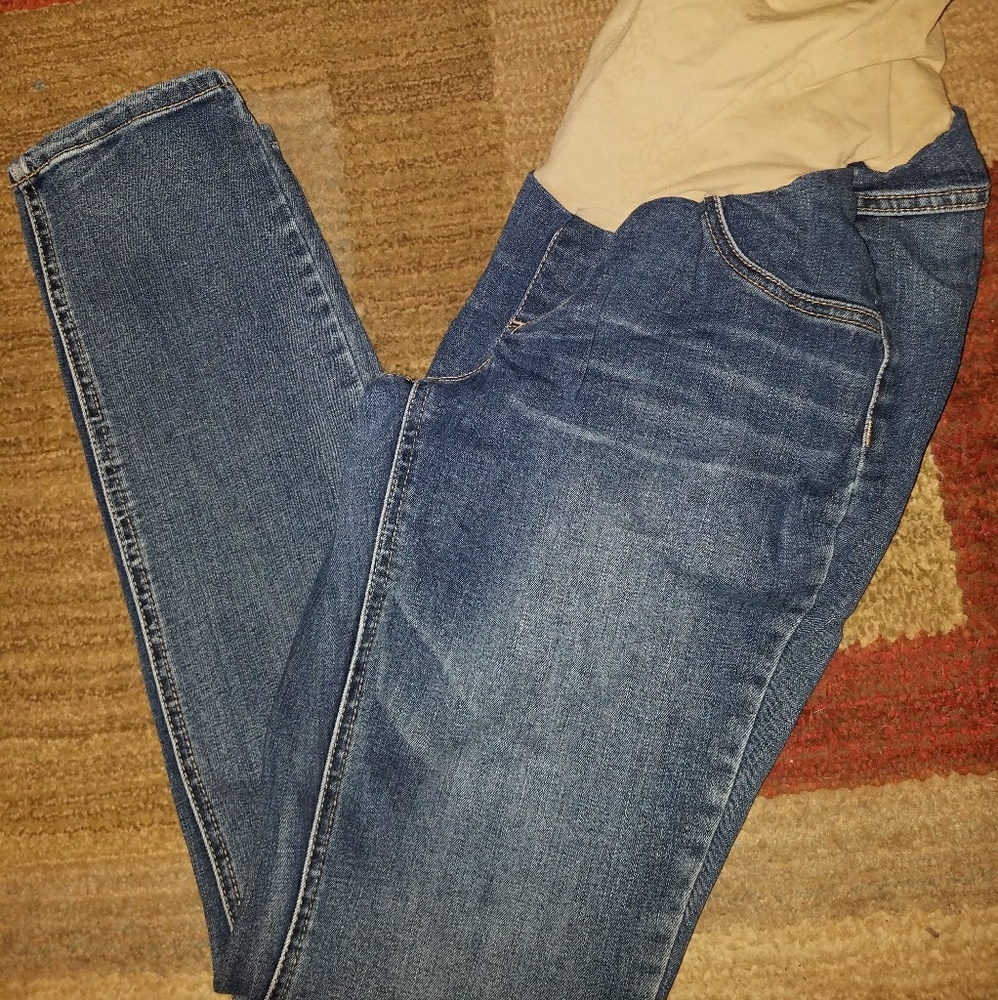 Jessica Simpson Maternity Jeans
