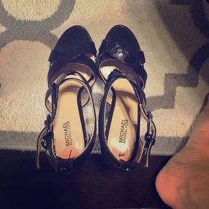 Michael Kors heel with black glitter size 7