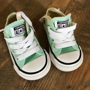 Infant converse $15 mint/ sea foam