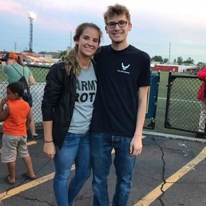 Meet your Posher, Savannah