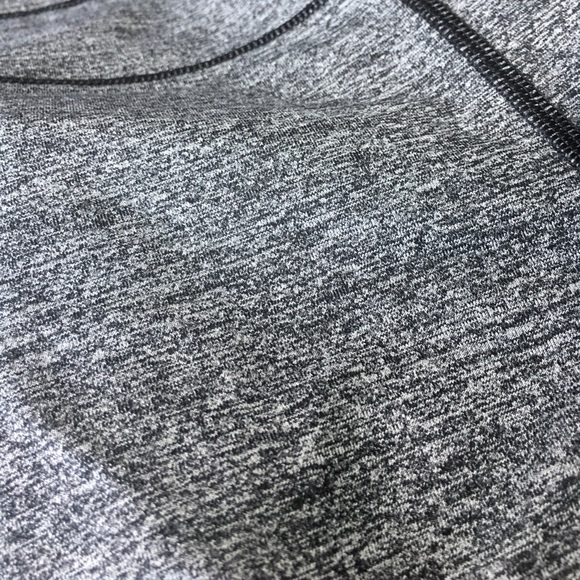 VSX Sport cropped workout pants - Picture 3 of 3