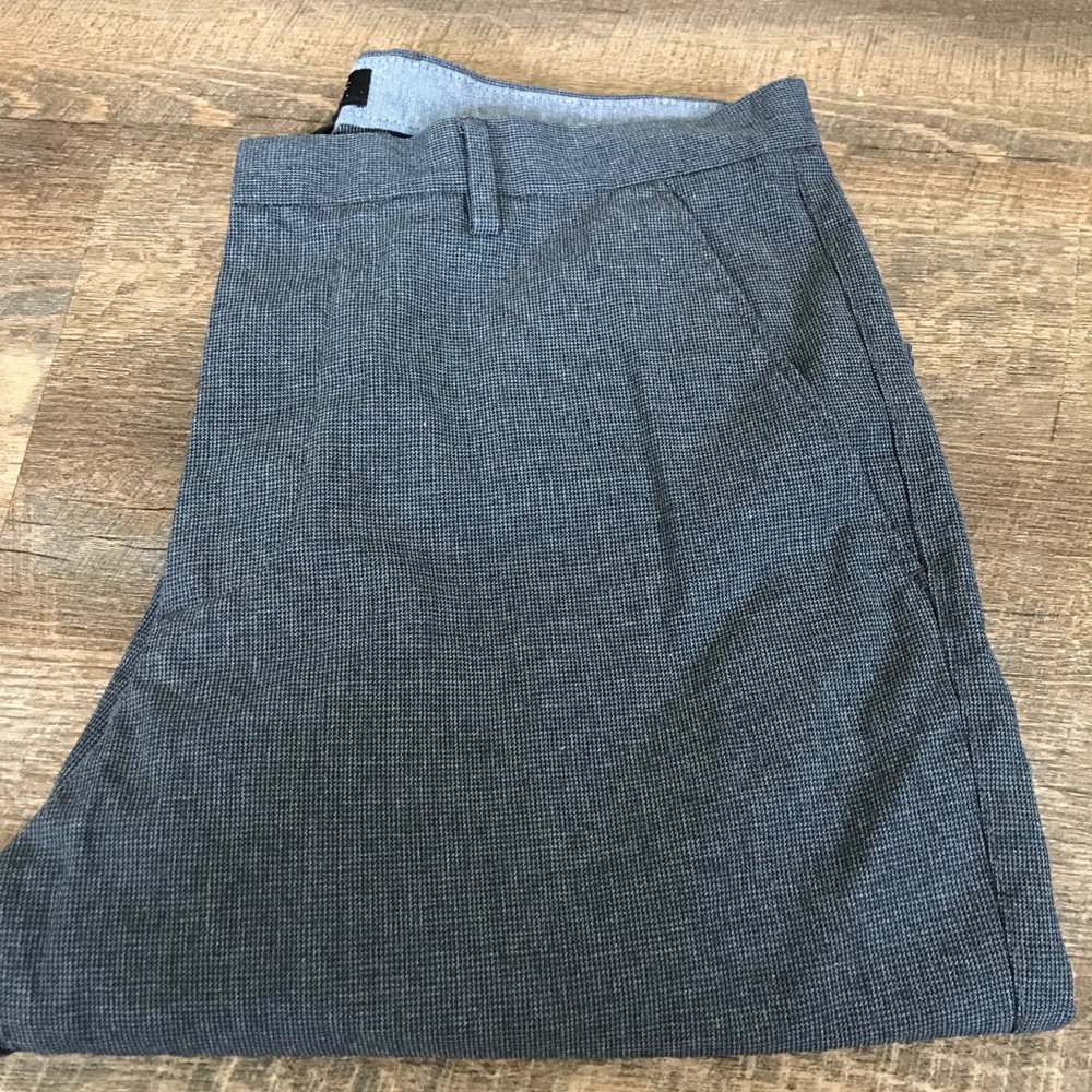 Slim fit houndstooth dress pants