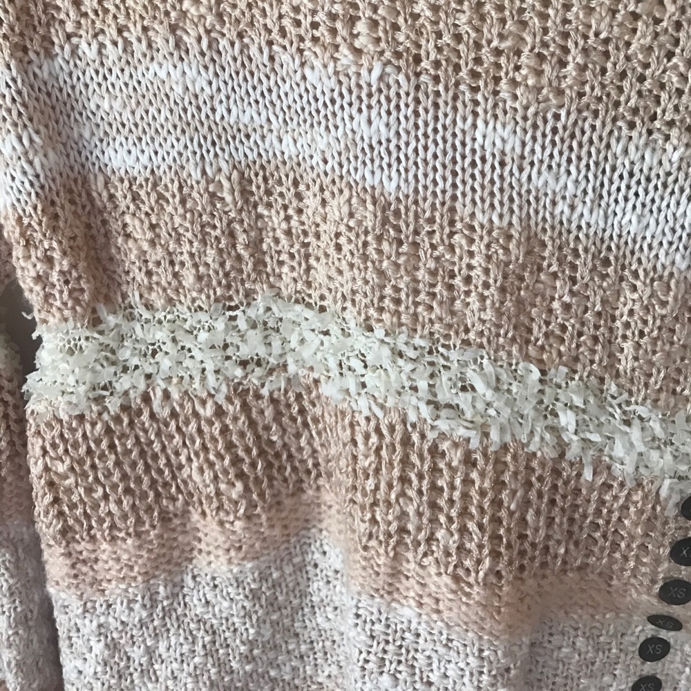 Sweater - Picture 2 of 5