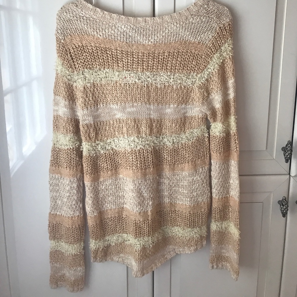 Sweater - Picture 5 of 5