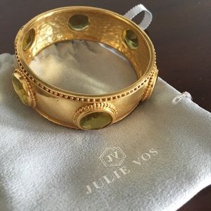 JULIE VOS FACETED BANGLE