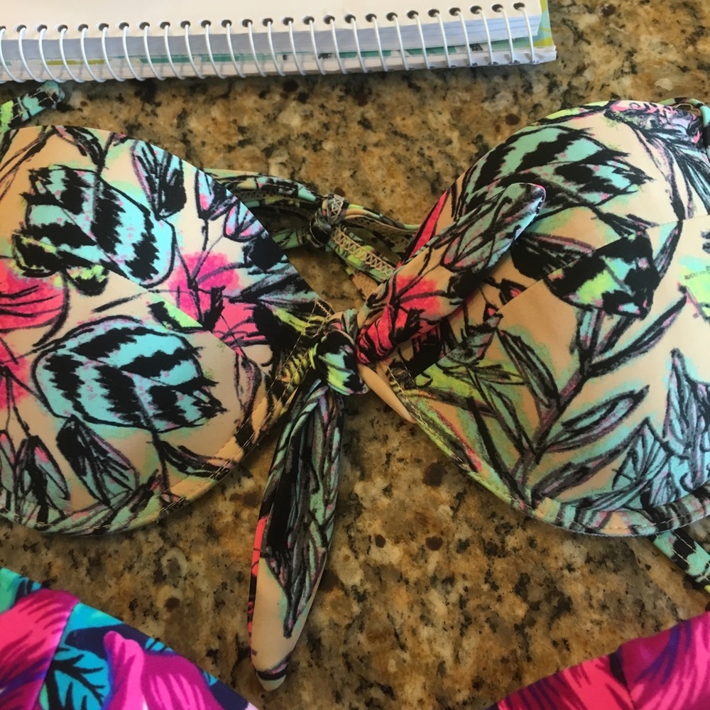 SOLD❤️ - Picture 4 of 5