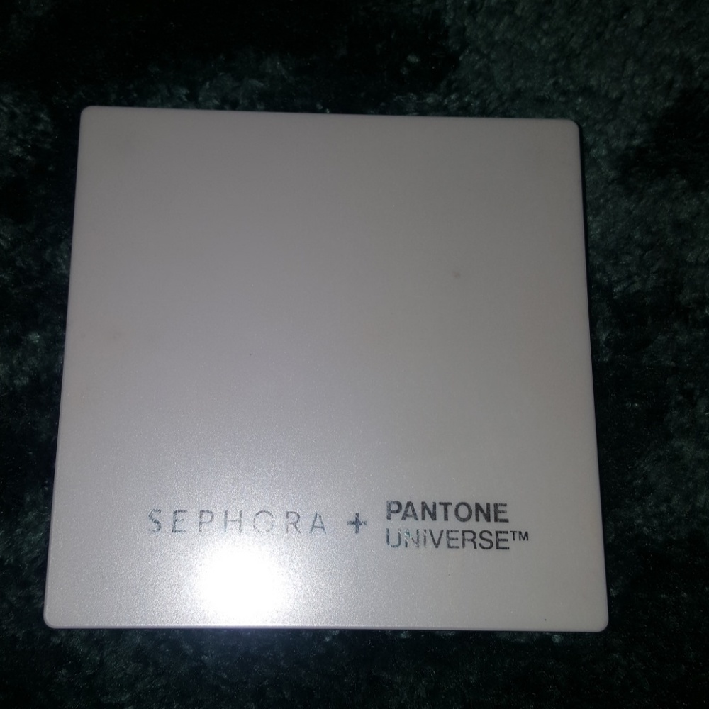 Sephora+Pantone Alchemy of color