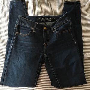 MED WASH SKINNY JEANS