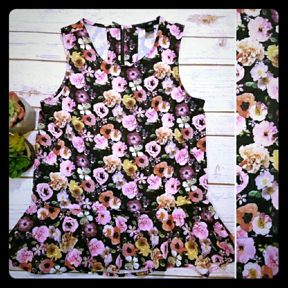 Gorgeous Floral Peplum Top