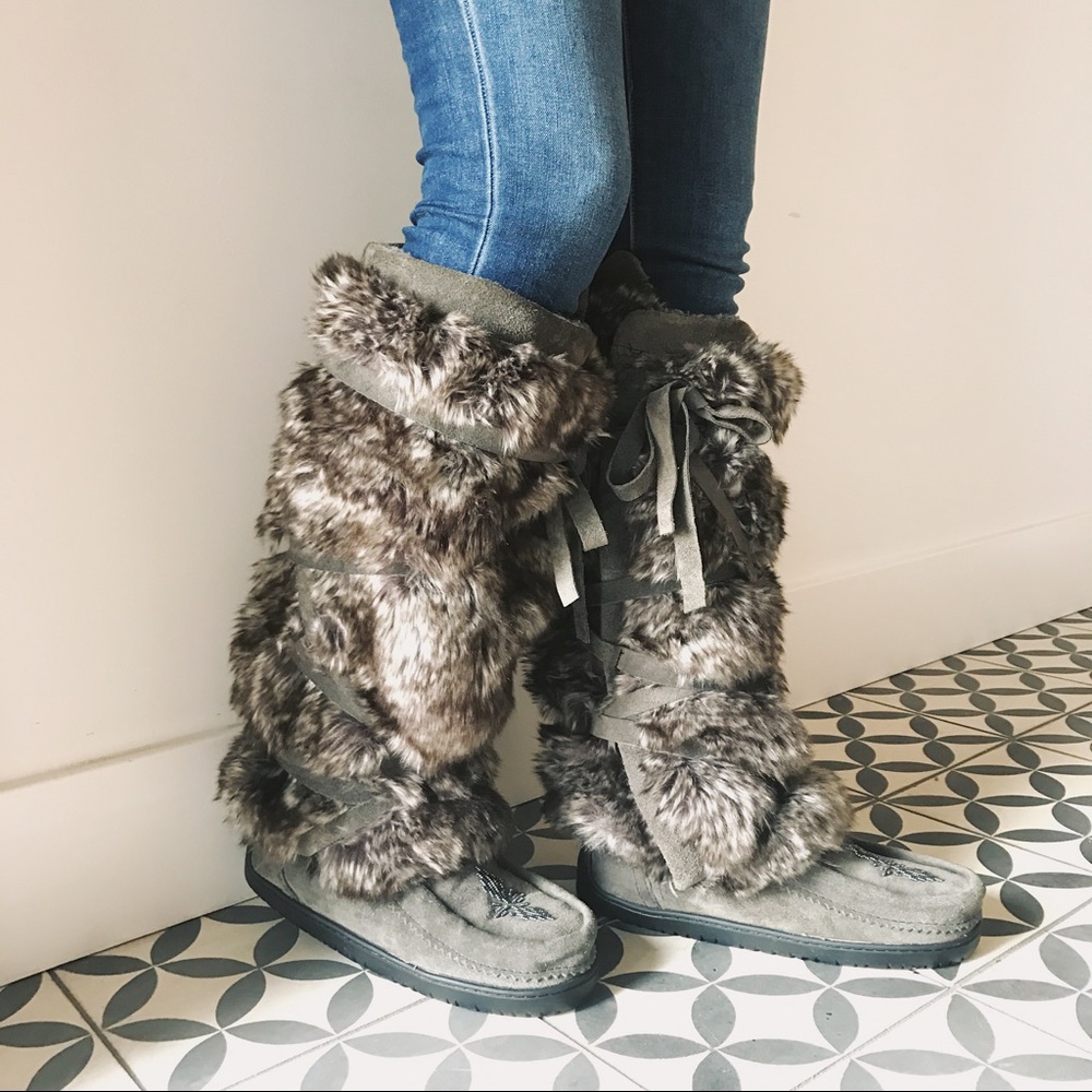 Manitobah Mukluks Fur Tall Wrap Boot Gray Size 7