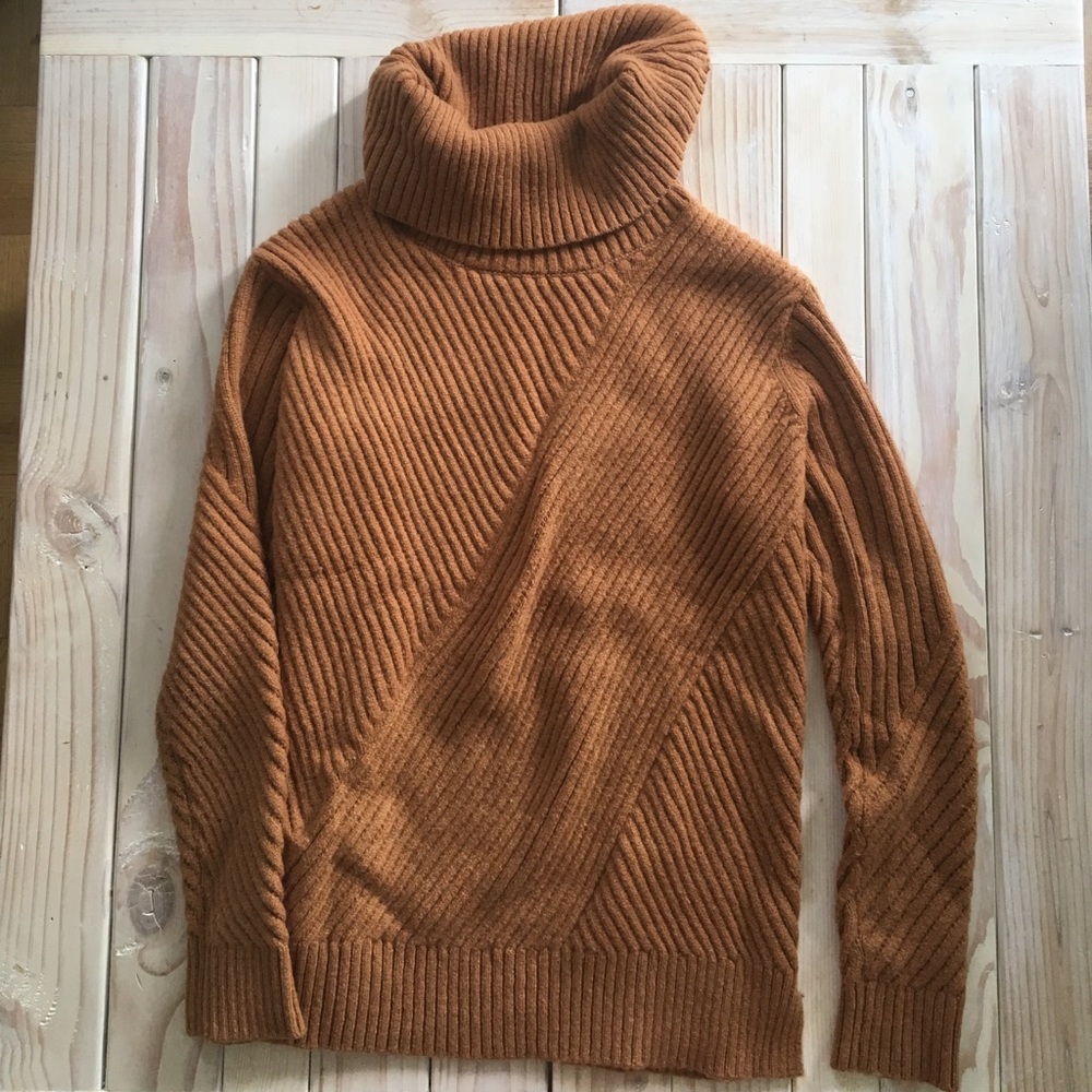 Slouchy mustard wool sweater ~turtleneck ~