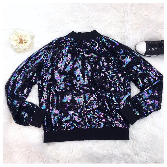 π NWOT VICTORIA'S SECRET SEQUIN JACKET - Picture 2 of 7