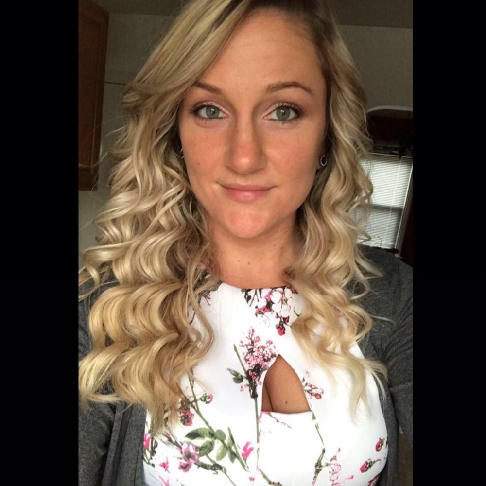 Meet your Posher, Renee