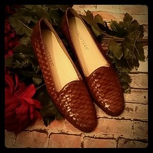 EUC Trotters Woven Leather 8.5 S.Slim Loafers