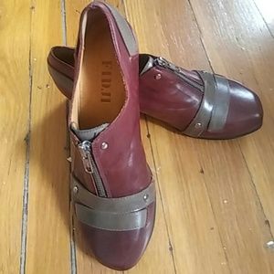 SALE FIDGI leather shoes, clogs Portugal