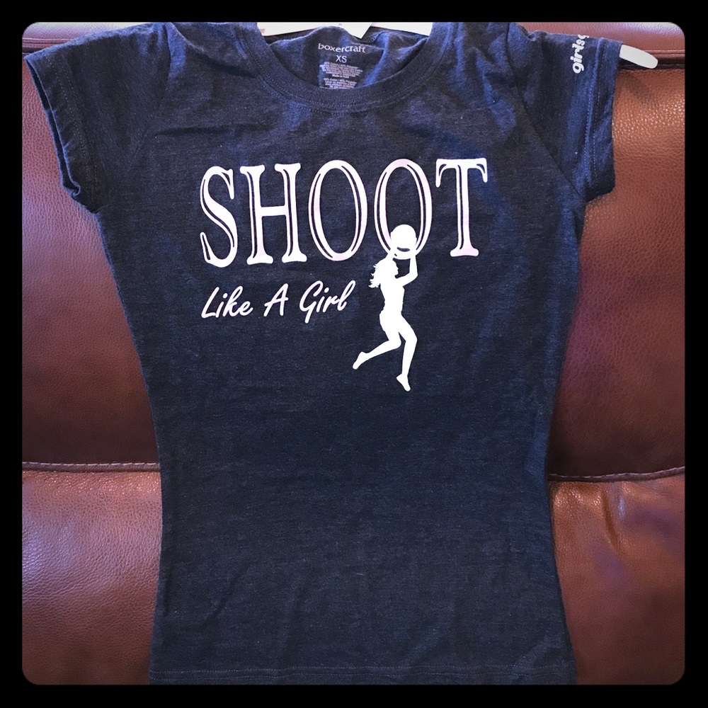 NEW Dark gray "Shoot like a girl" women T-shirt EB