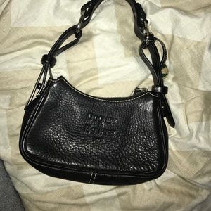 Dooney & Bourke Purse