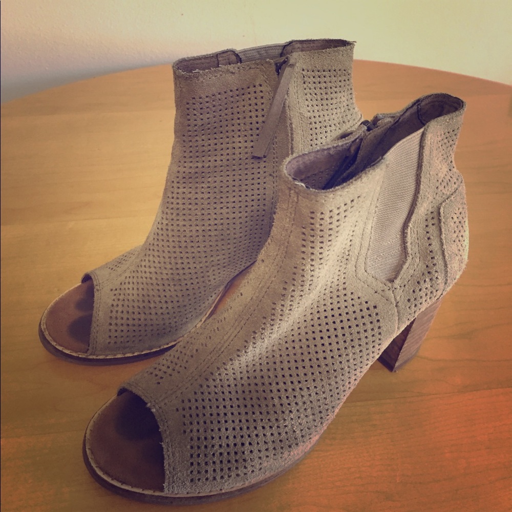 TOMS ankle boots